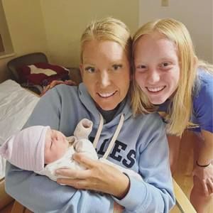 Meet your Posher, Pamela